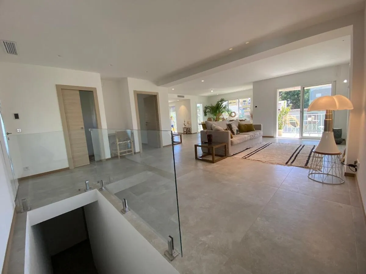 4 Bedroom House Le Cannet